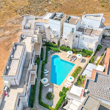 Ξενοδοχείο με διαμερίσματα Le Piscine Int 5