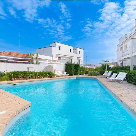 Ξενοδοχείο με διαμερίσματα Le Piscine Relax Nardò